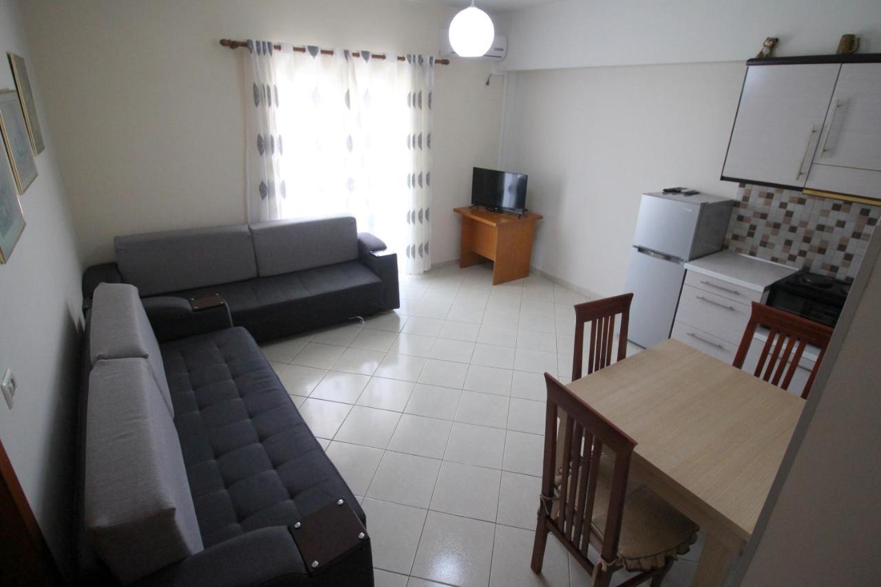 Doka Center Apartments ซารานเดอ ภายนอก รูปภาพ