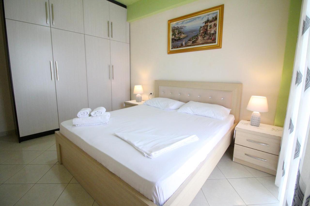 Doka Center Apartments ซารานเดอ ภายนอก รูปภาพ