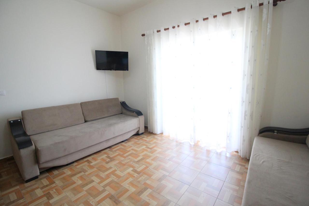 Doka Center Apartments ซารานเดอ ภายนอก รูปภาพ