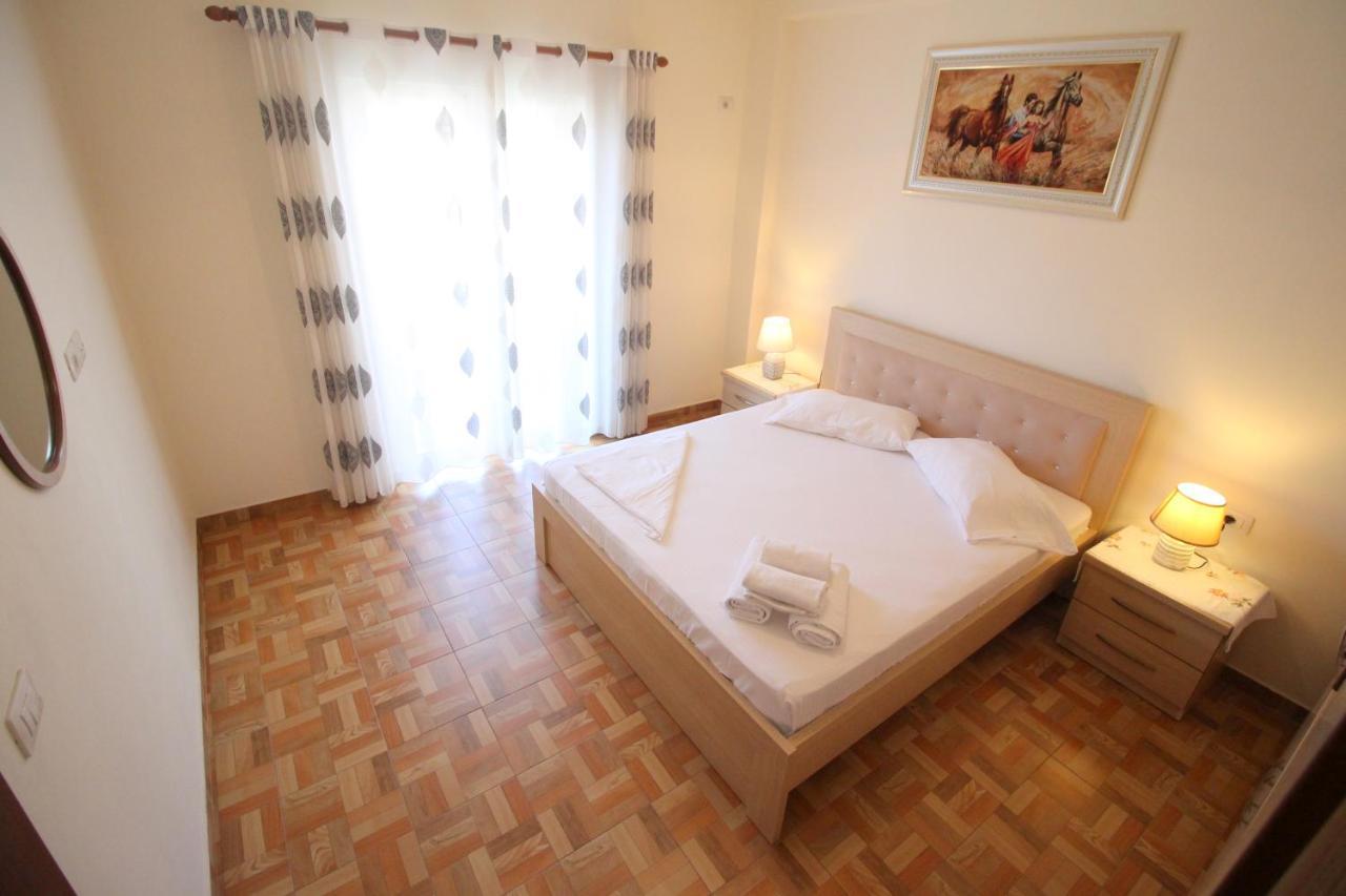 Doka Center Apartments ซารานเดอ ภายนอก รูปภาพ