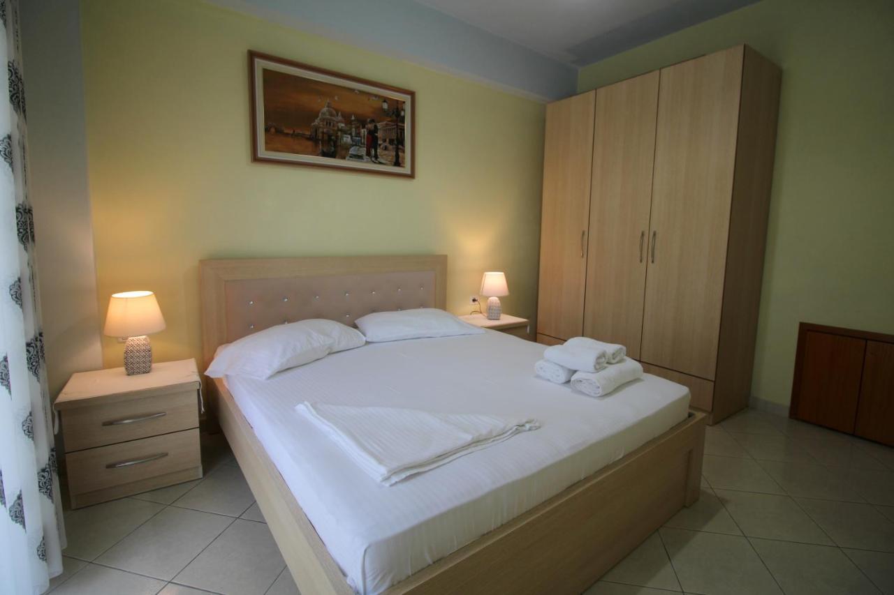 Doka Center Apartments ซารานเดอ ภายนอก รูปภาพ