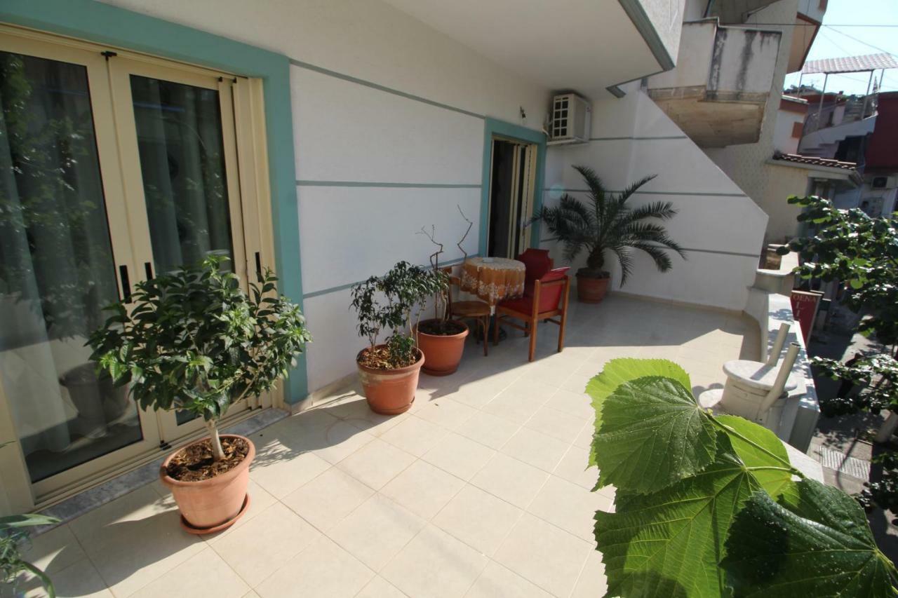 Doka Center Apartments ซารานเดอ ภายนอก รูปภาพ