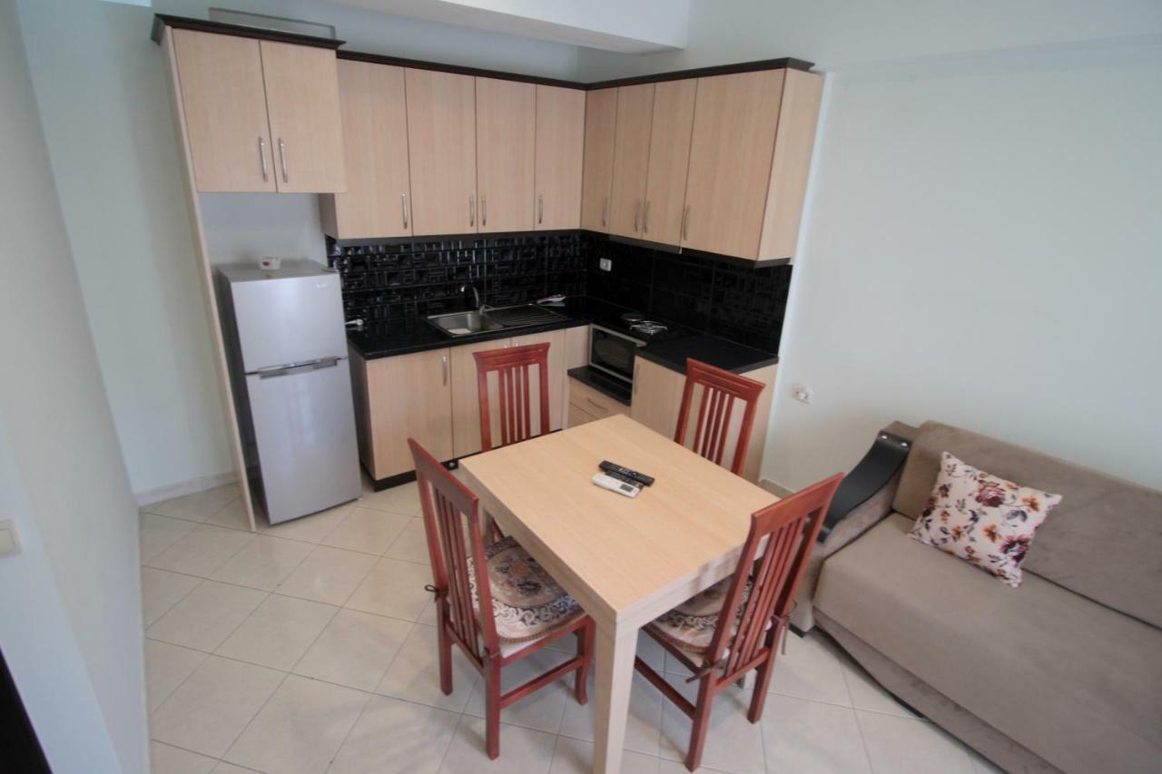 Doka Center Apartments ซารานเดอ ภายนอก รูปภาพ